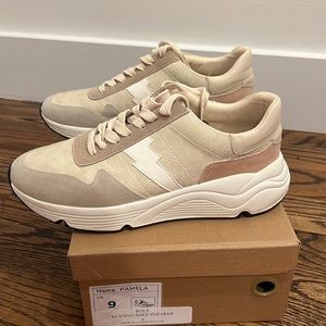 White Raven Bolt Sneakers